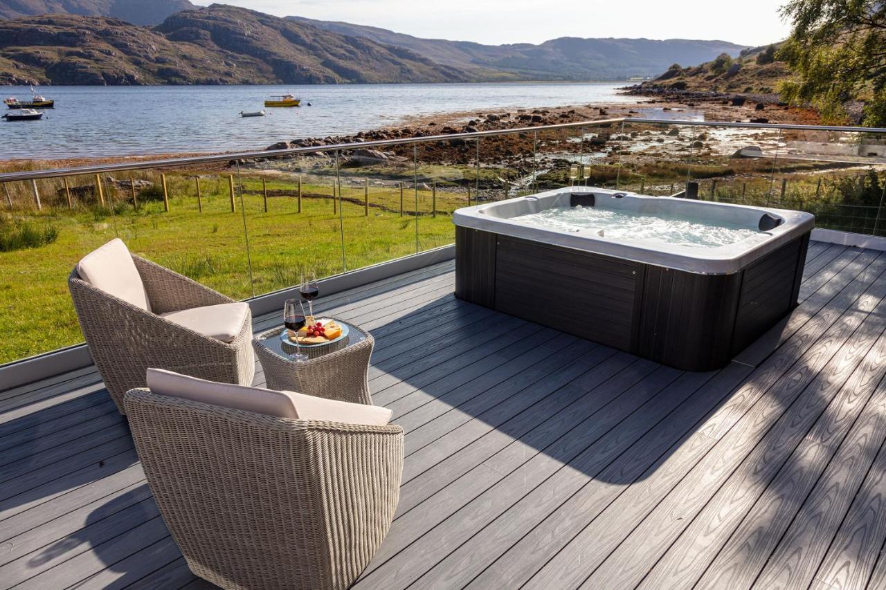 Birches Lodge With Hot Tub Dundonnell Exteriör bild