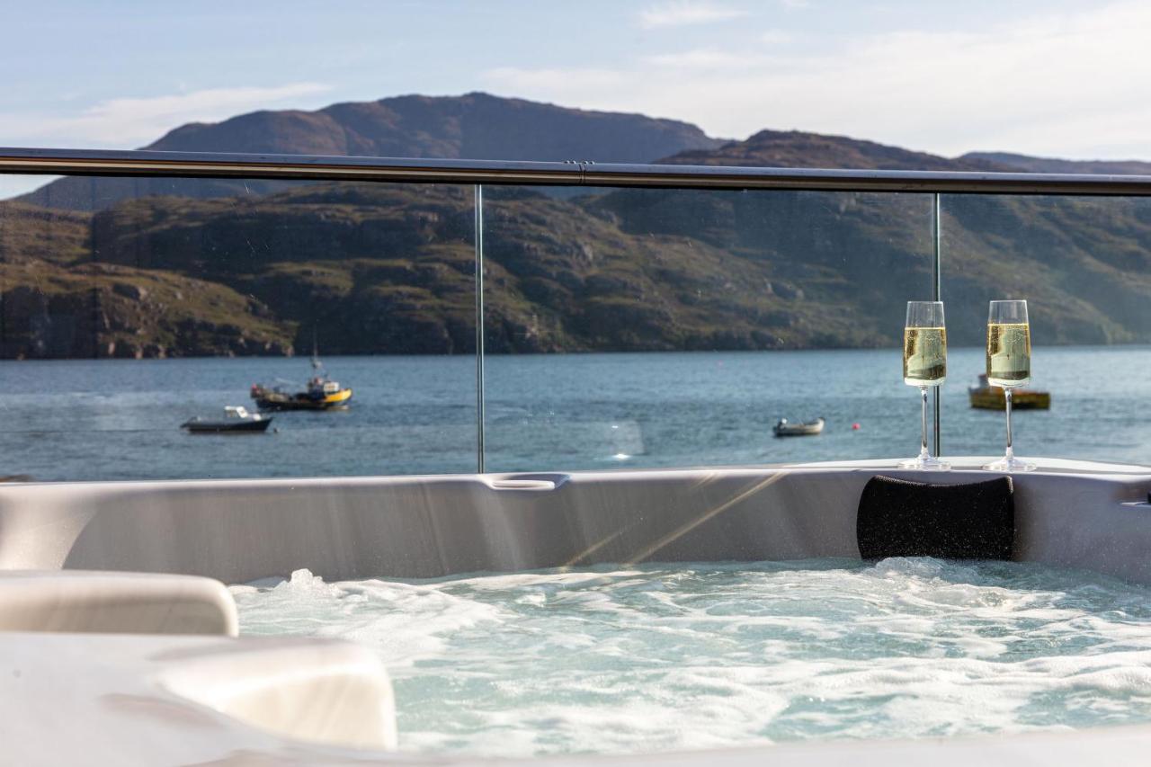 Birches Lodge With Hot Tub Dundonnell Exteriör bild